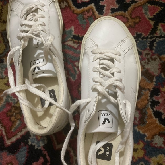 Veja White Sneakers - Picture 3 of 5